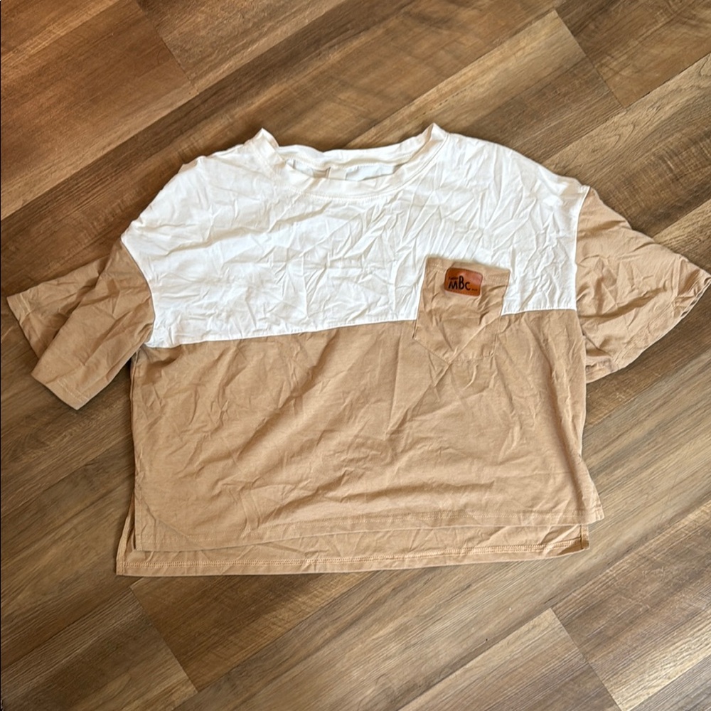 Casual Two-Tone Tan and White Top